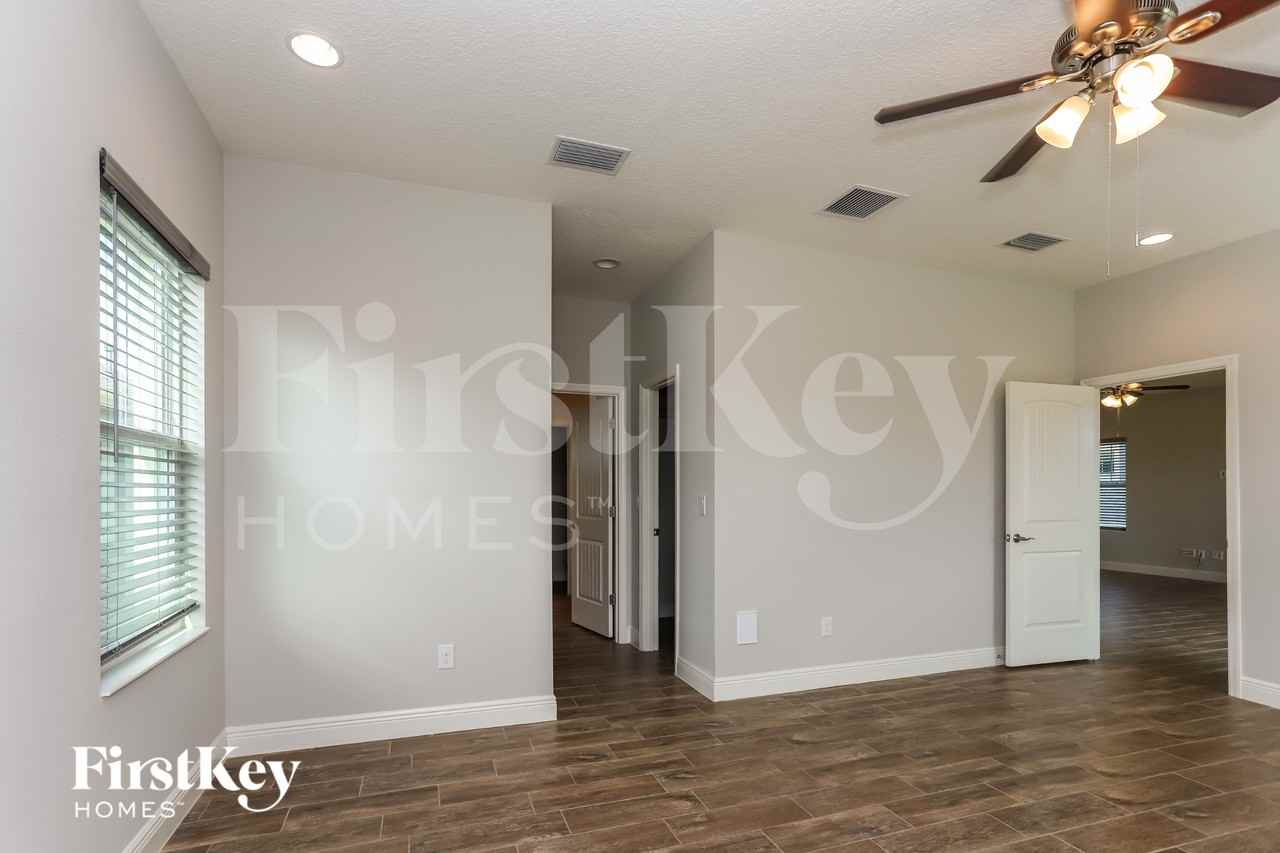 6107 Colmar Pl - Photo 7 of 16