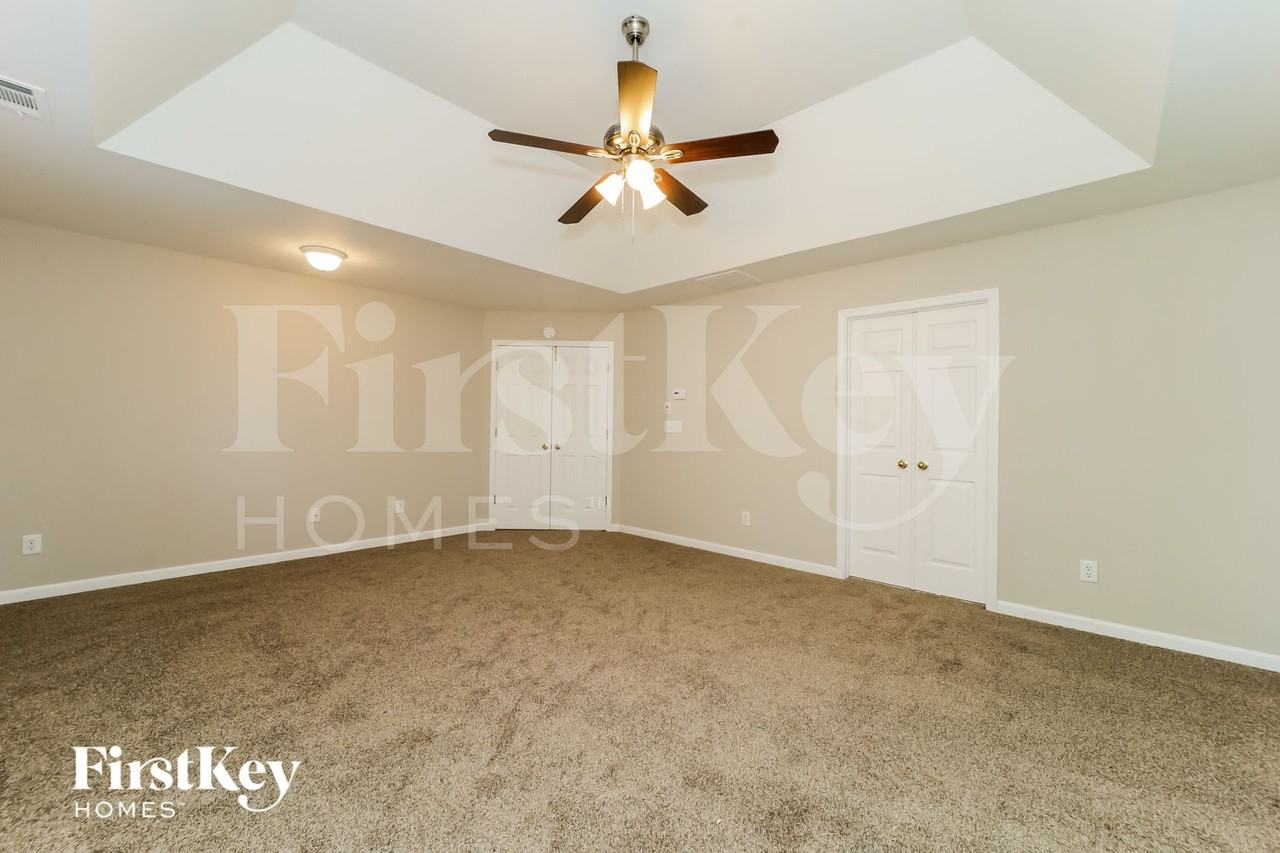 5811 Buckner Creek Dr - Photo 7 of 15