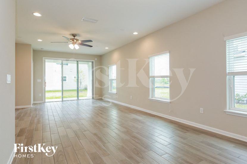 120 Concave Ln - Photo 4 of 15