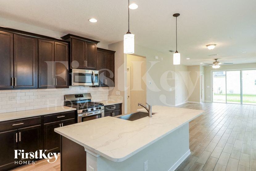 120 Concave Ln - Photo 7 of 15