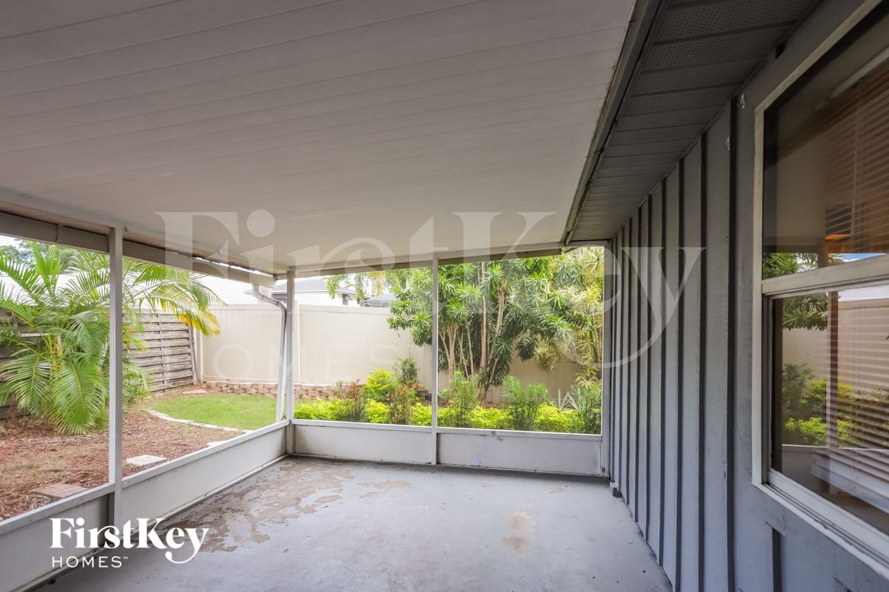 9923 57th Way N - Photo 6 of 15