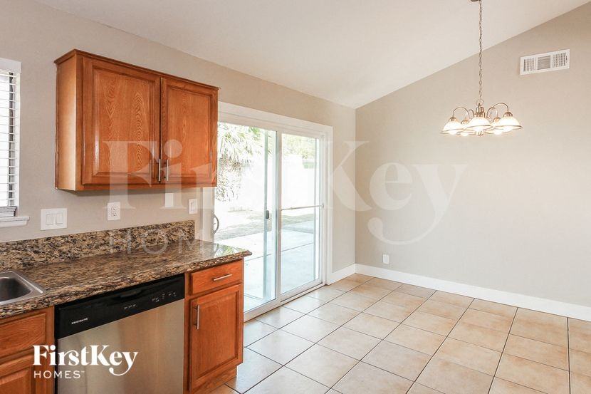904 Shadow Mountain Pl - Photo 7 of 15