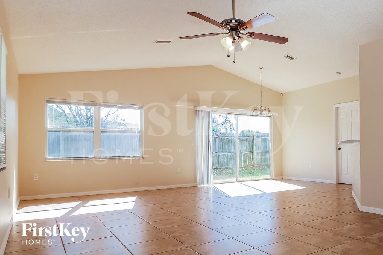 8418 Goldome Dr - Photo 4 of 16