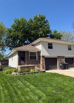 5622 S 110th Cir - Photo 1 of 1