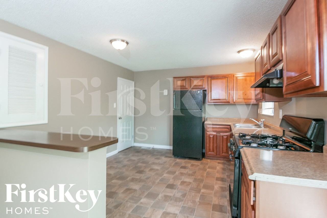 6692 Lesli Mari Ct - Photo 7 of 15