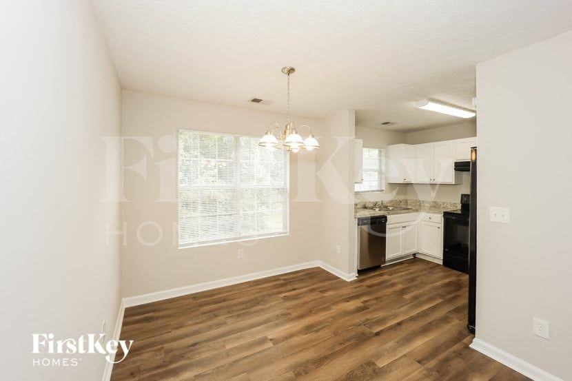 5692 Norman Ct - Photo 7 of 16