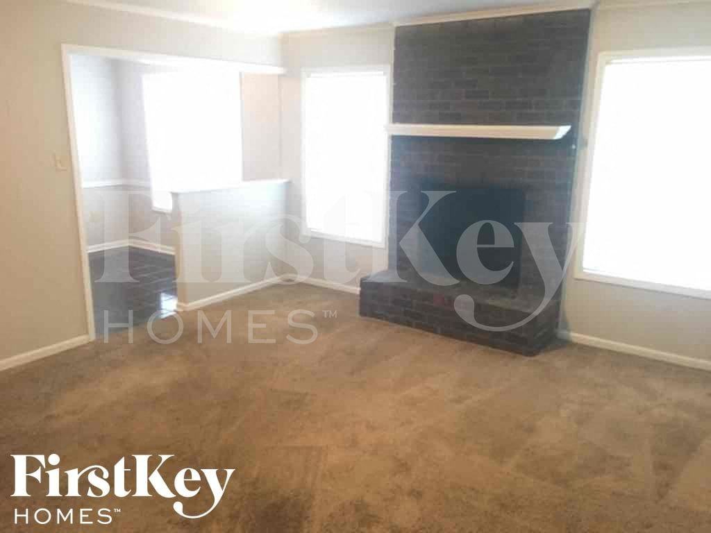 5308 Timberdale Ave - Photo 6 of 25