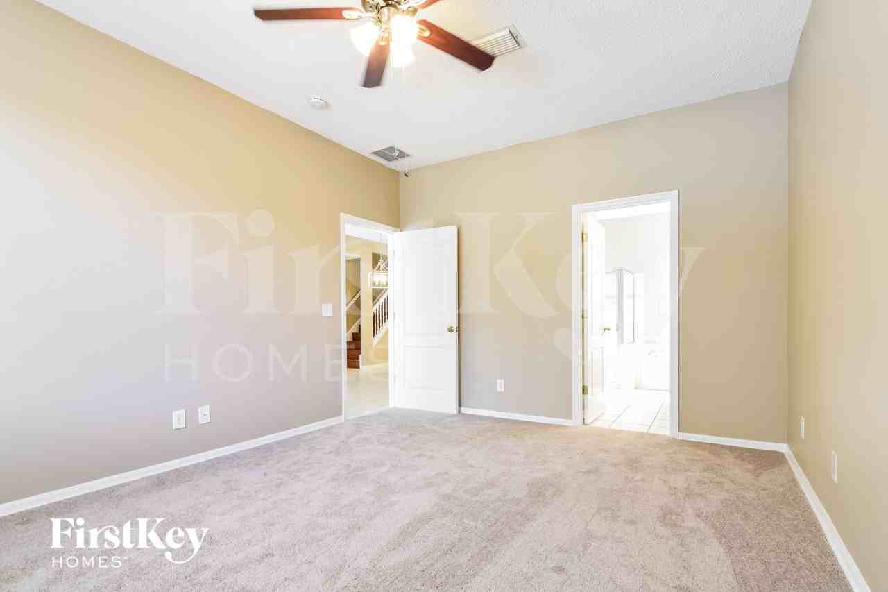 10424 Beneva Dr - Photo 6 of 16