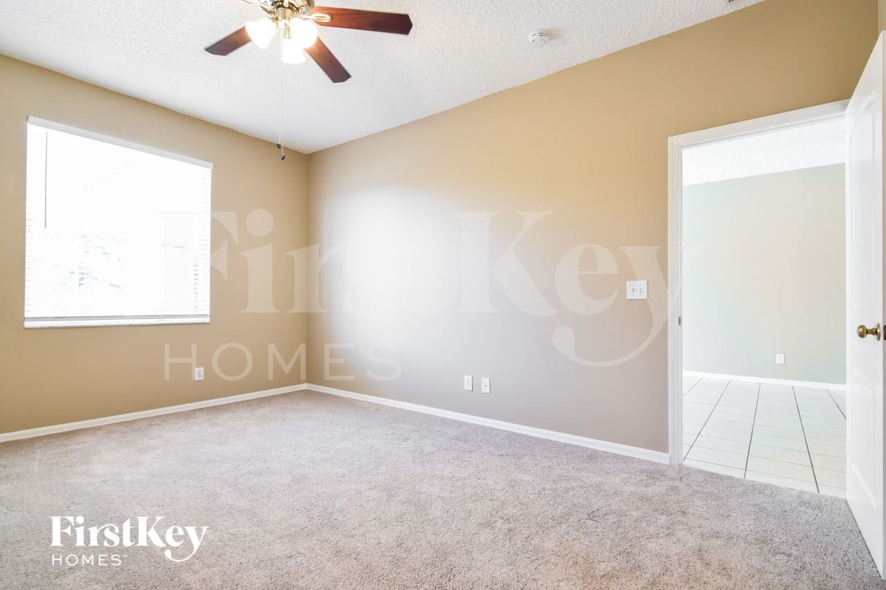 10424 Beneva Dr - Photo 7 of 16