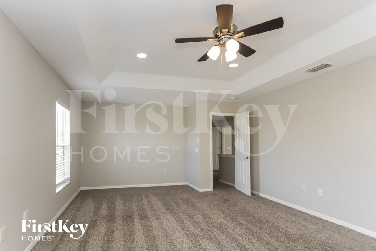 10332 Frog Pond Dr - Photo 7 of 16