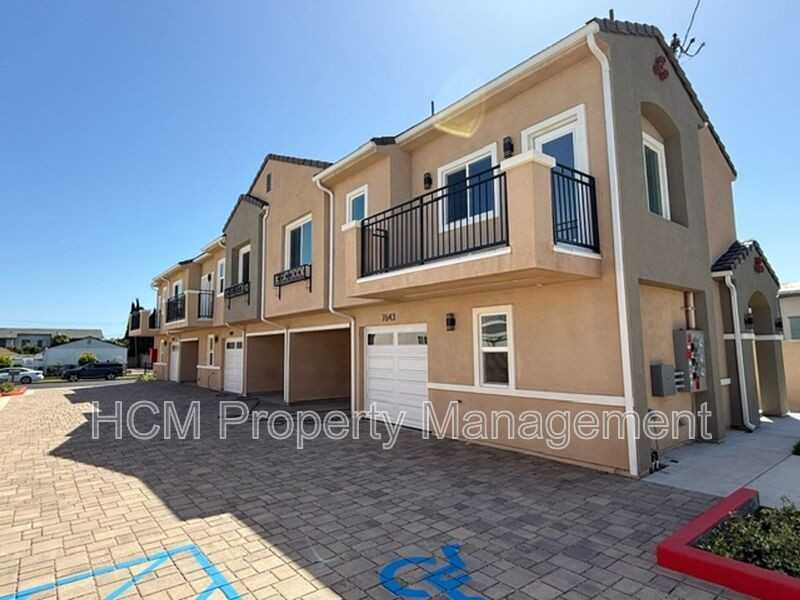 7641 14th St - Photo 4 of 21