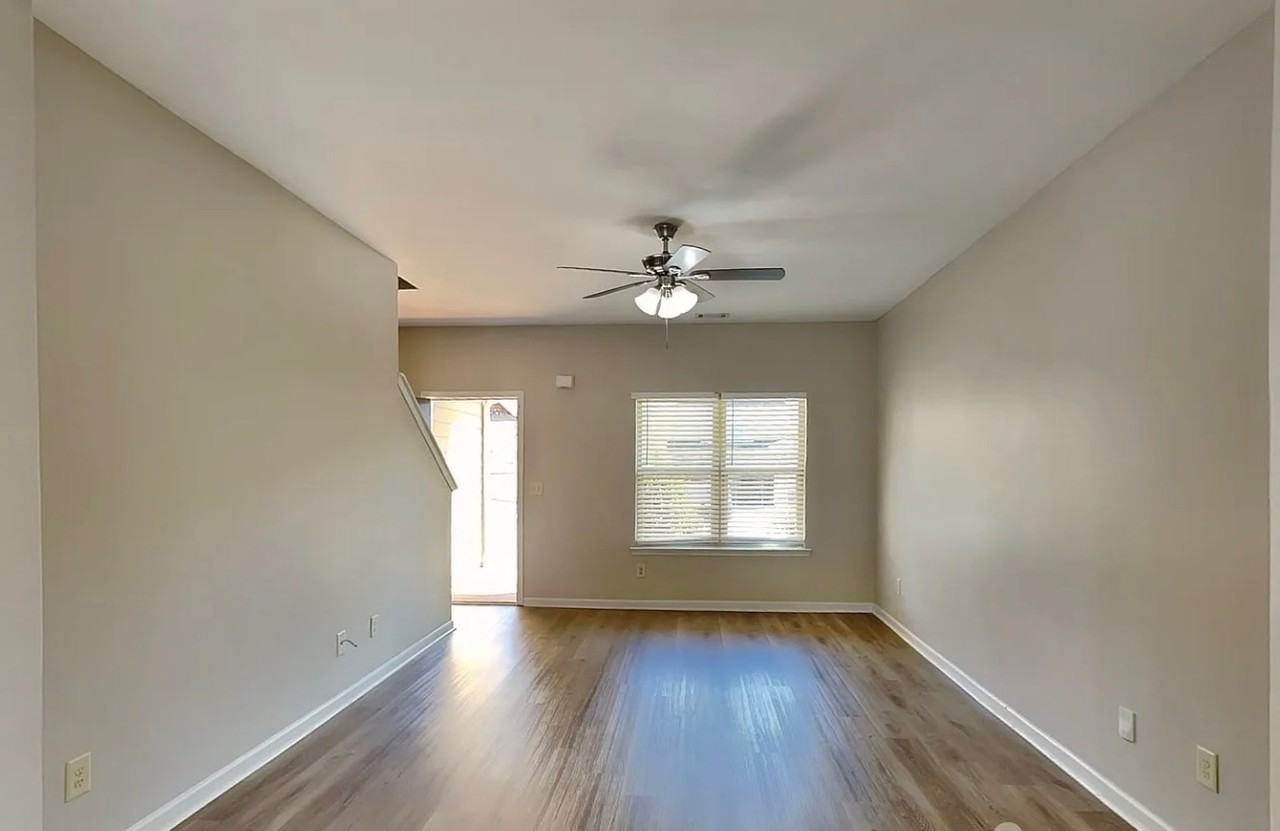 14 Carriage Hills Dr Se - Photo 2 of 11