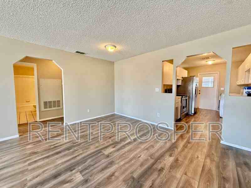 350 Winter Ridge Blvd - Photo 4 of 25