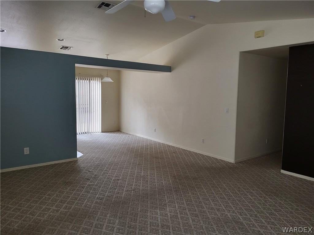 9842 S Phoenix Dr - Photo 3 of 18