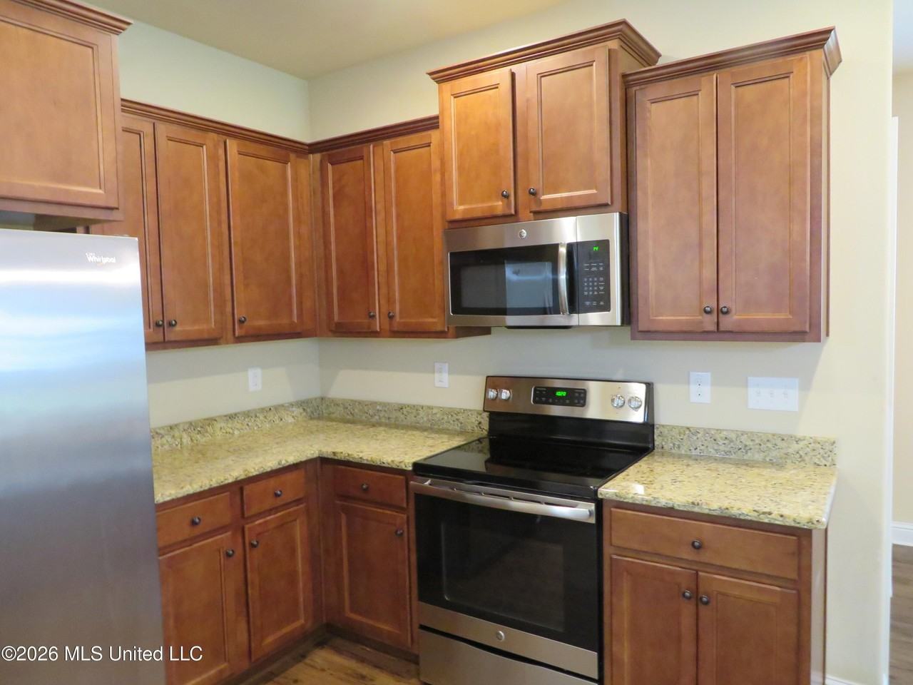 11571 Caroline Ct - Photo 6 of 18