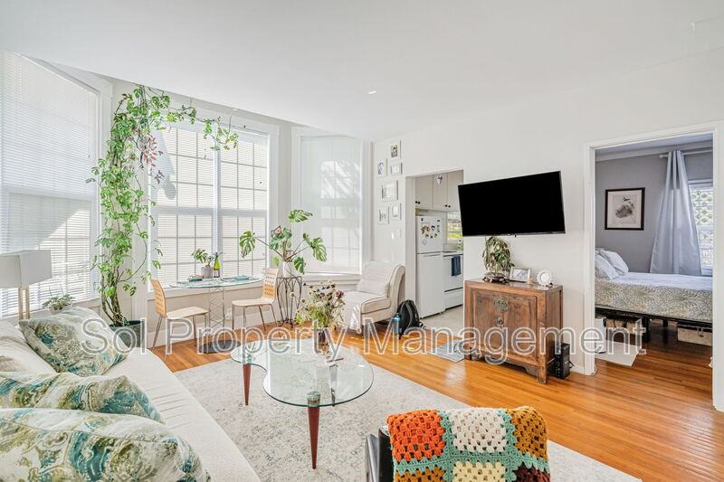 1722 5th Ave - Photo 6 of 9