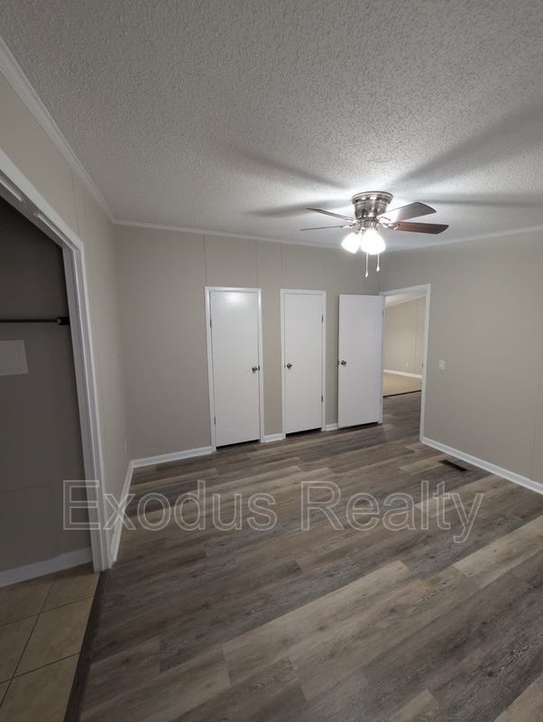 160 Sonya Ct - Photo 7 of 23
