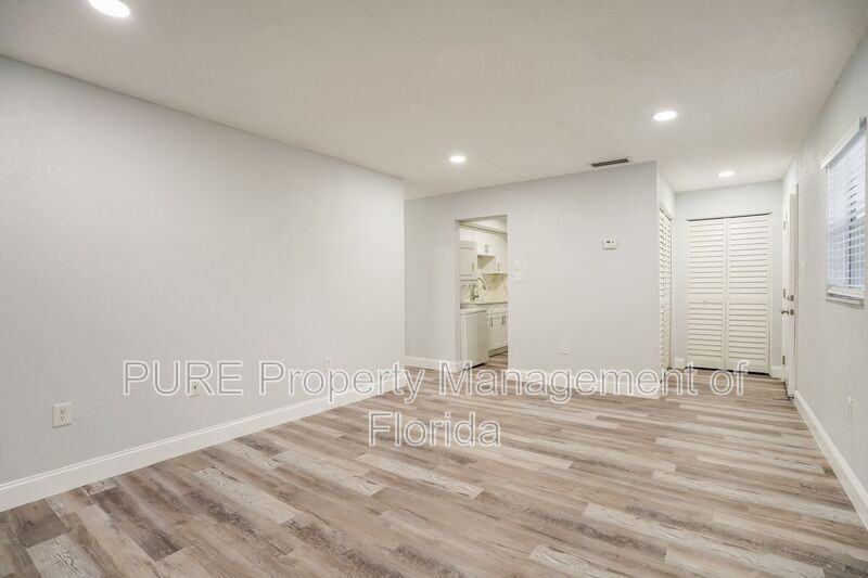 1610 Se 25th St #A - Photo 7 of 47