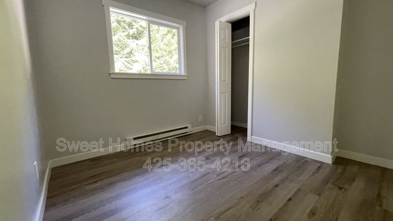 6113 Beverly Ln - Photo 5 of 11