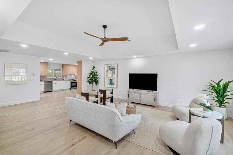 718 Sw 27th Pl - Photo 3 of 41
