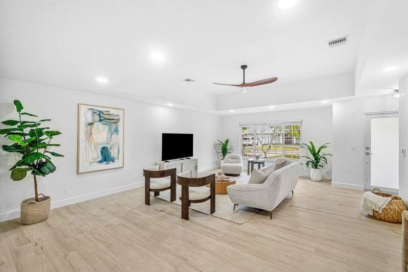 718 Sw 27th Pl - Photo 6 of 41