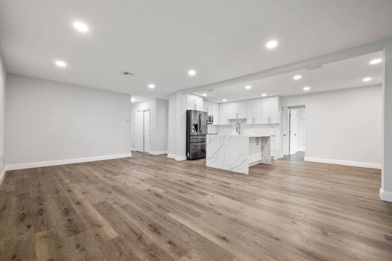 2298 Ne 4th Ave - Photo 6 of 27