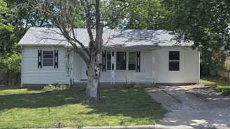 218 E Walnut St #NA - Photo 1 of 1