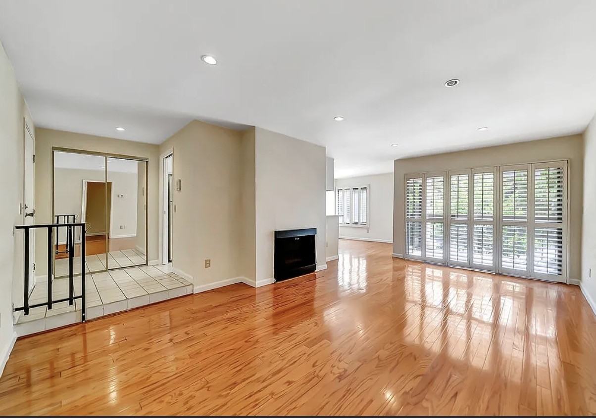 515 N Jackson St #116 - Photo 4 of 12