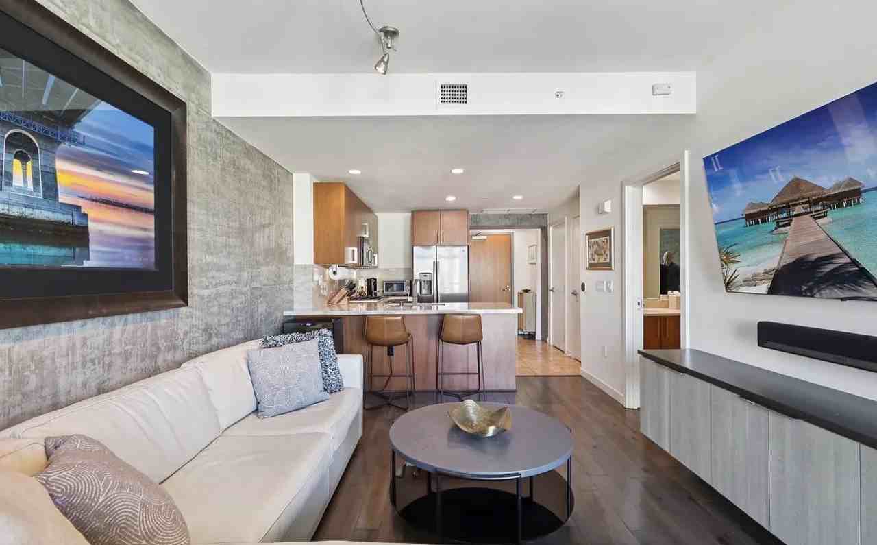 800 The Mark Ln #1203 - Photo 2 of 13