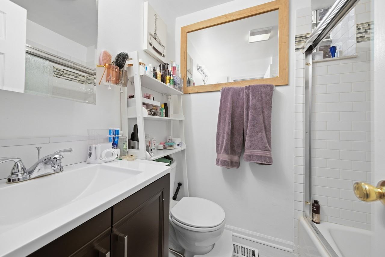 1628 N Marshfield Ave #1F - Photo 6 of 12