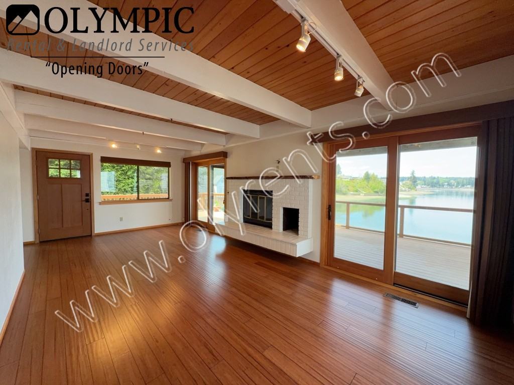 10019 Mariner Dr Nw - Photo 6 of 24