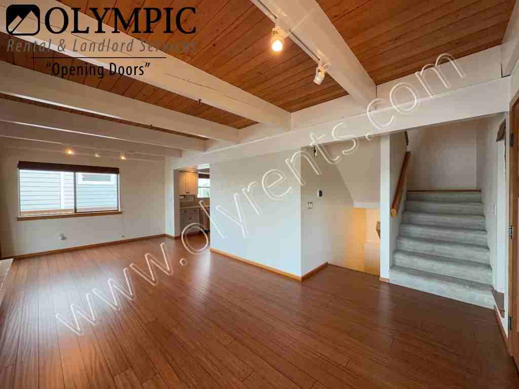 10019 Mariner Dr Nw - Photo 7 of 24