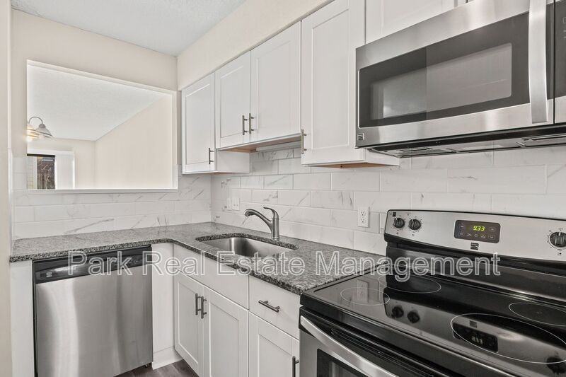 1507 Clermont Rd #20 - Photo 4 of 24