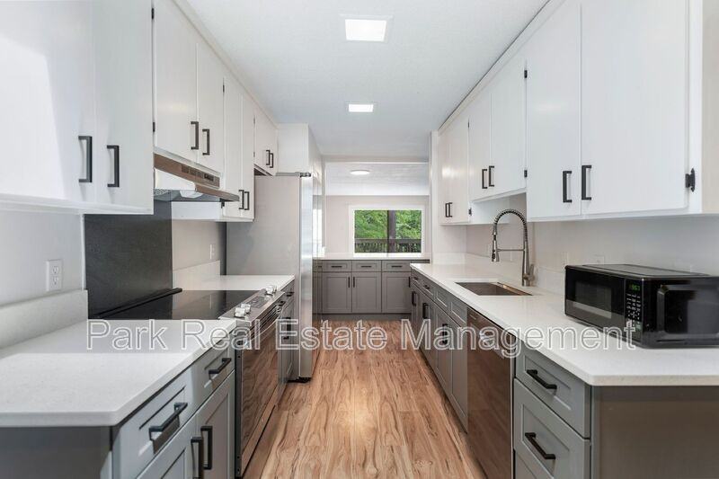 60 Fernwood Ln - Photo 7 of 18