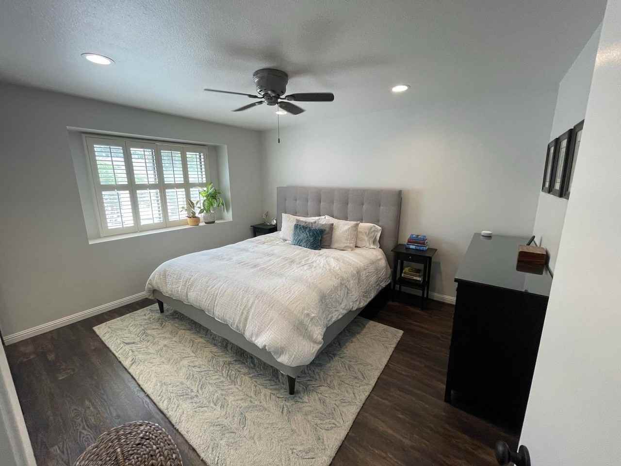 611 Springbrook N - Photo 4 of 11