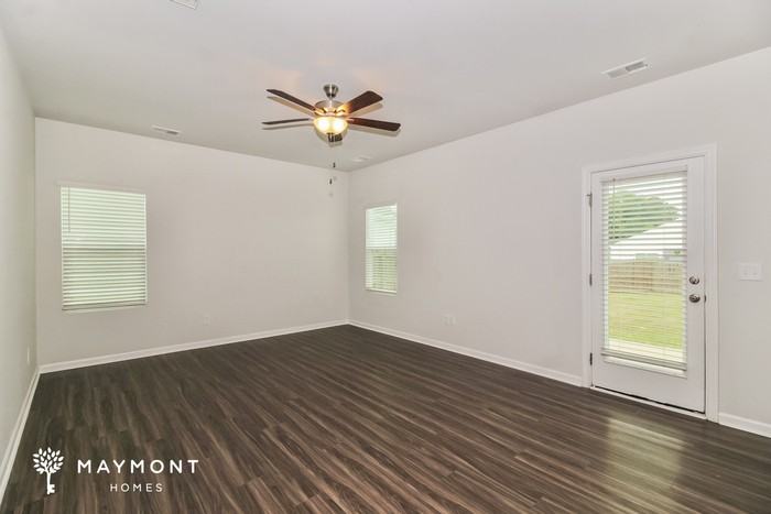 9125 Sunrise Creek Dr - Photo 5 of 16