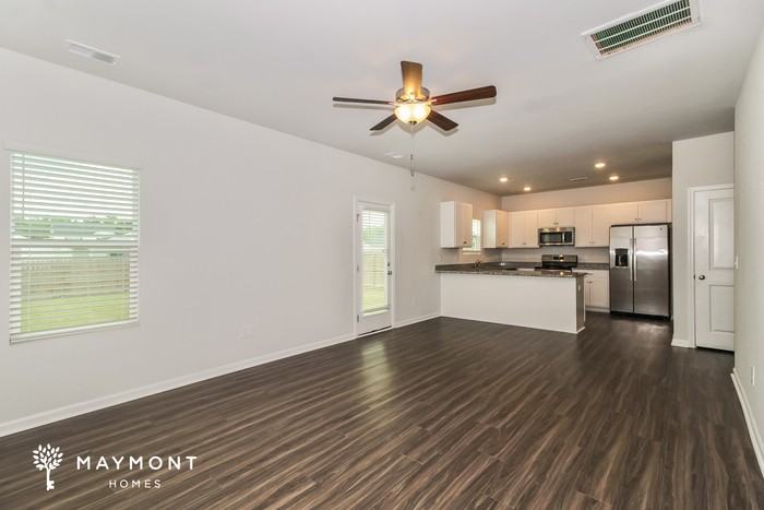 9125 Sunrise Creek Dr - Photo 7 of 16
