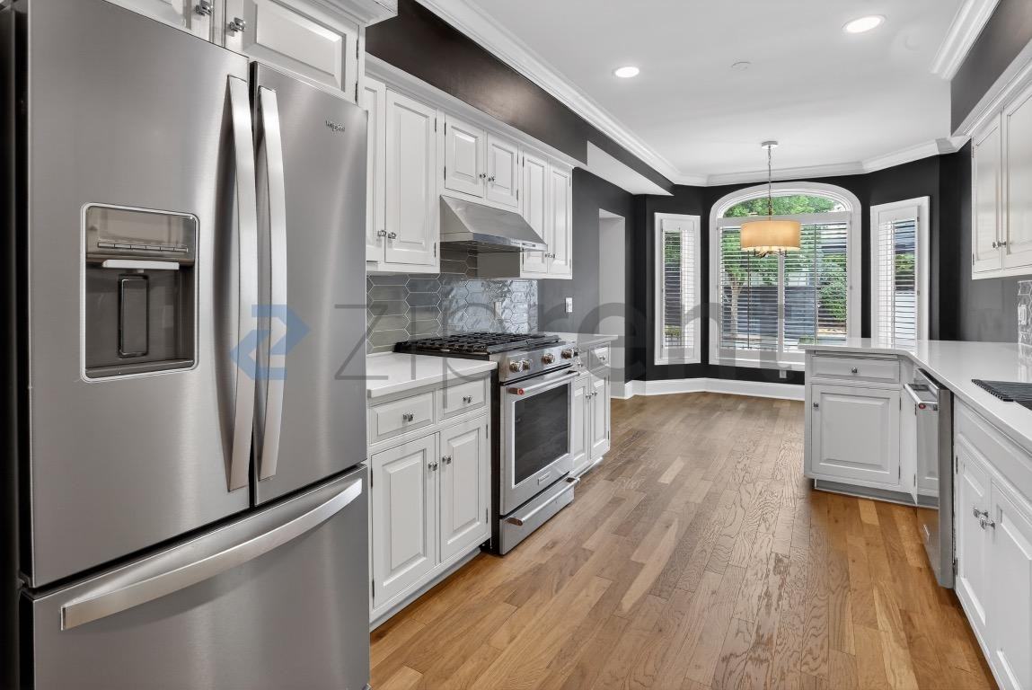 3638 Peachtree Rd Ne #206 - Photo 7 of 27