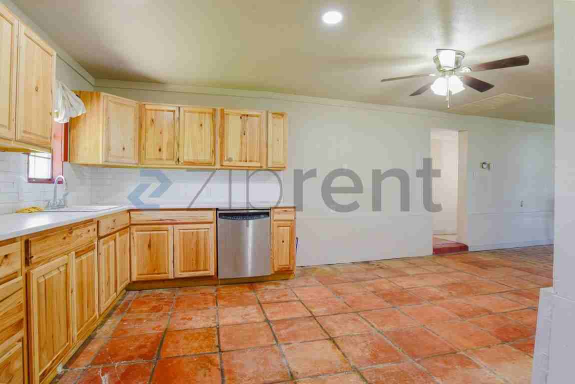 9142 County Road - Photo 7 of 26