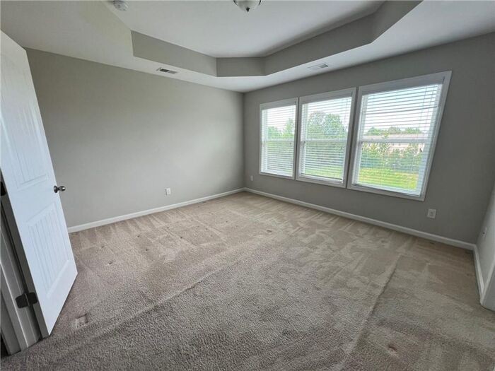 516 Sunset Park Dr - Photo 7 of 12