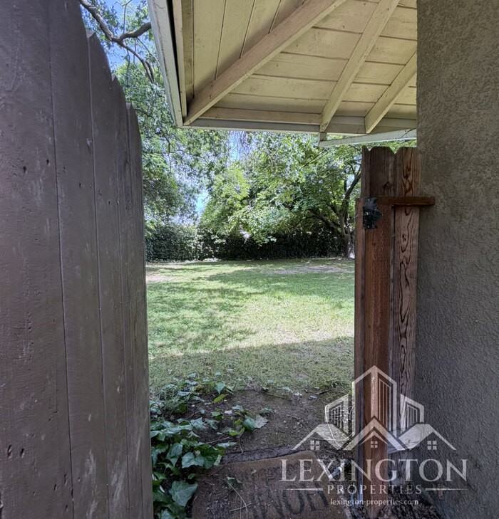 5024 Bremner Way #1 - Photo 5 of 15