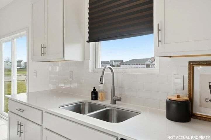 Brookside Dr - Photo 5 of 42