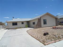 featured image of 213 Yellow Sky St