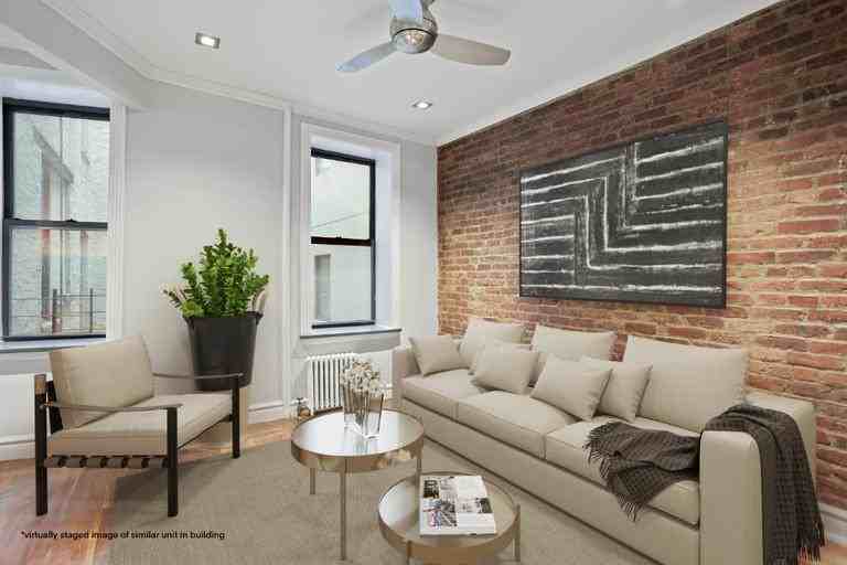 432 E 13th St #02 - Photo 2 of 7