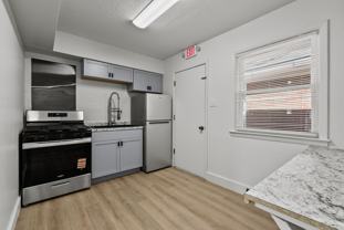520 Booker St #4 - Photo 1 of 1