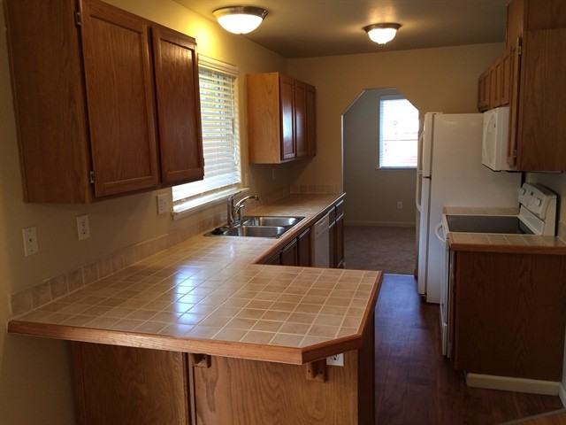 24110 70th Ave Ct E - Photo 3 of 10