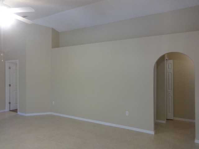 2056 Redwood Cir - Photo 3 of 12