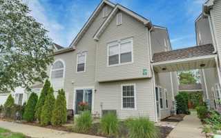 featured image of 51 Richmond Ct