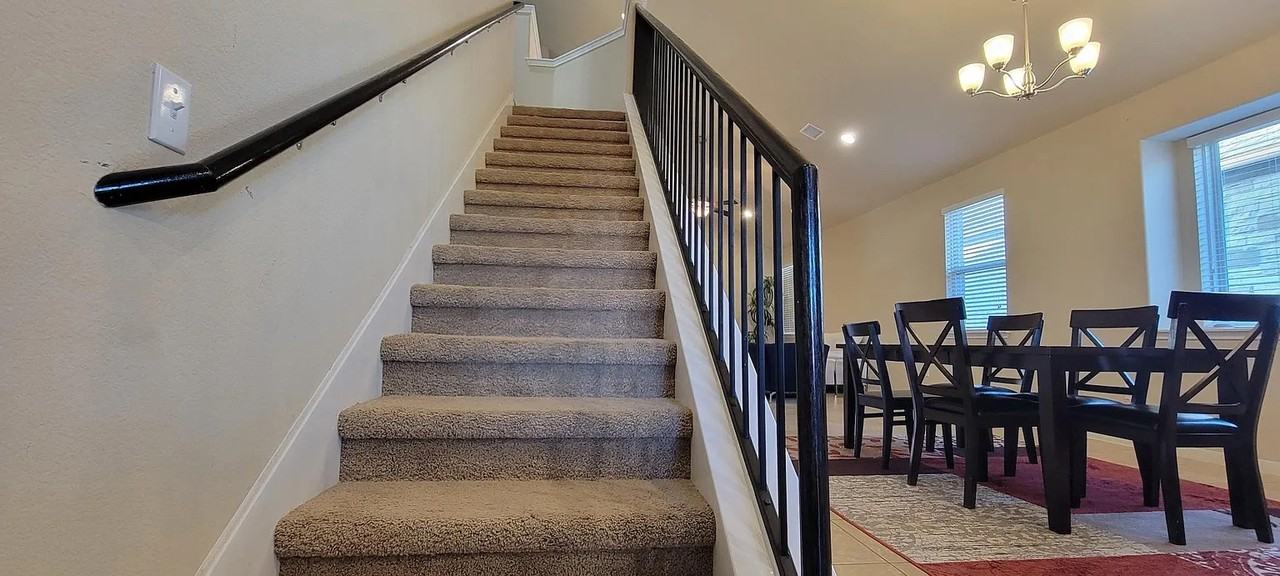 2416 Lyla Ln #0 - Photo 2 of 20
