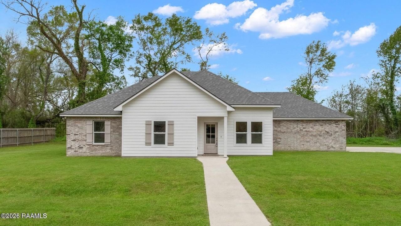 1025B Timber Trails Rd - Photo 2 of 23
